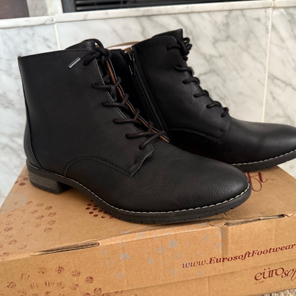 EuroSoft Black Leather Ankle Booties for Women - Picture 8 of 8